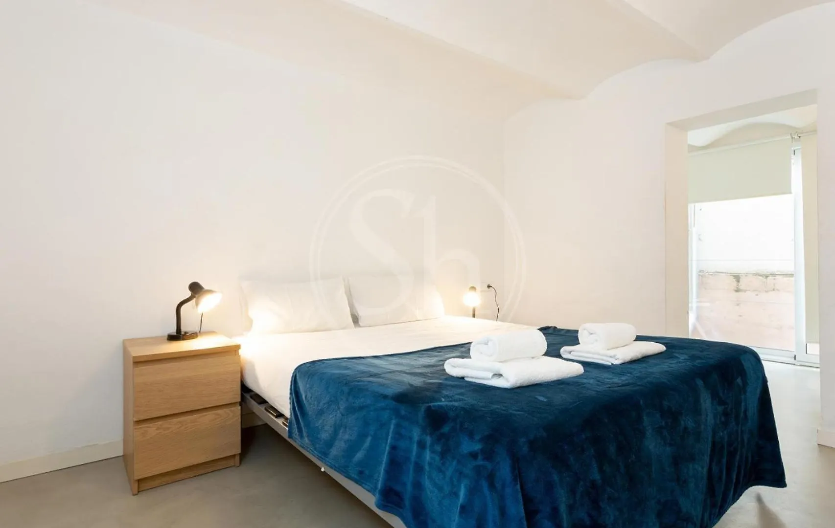 Apartamento En Villarroel Barcelona 0*,  Hiszpania