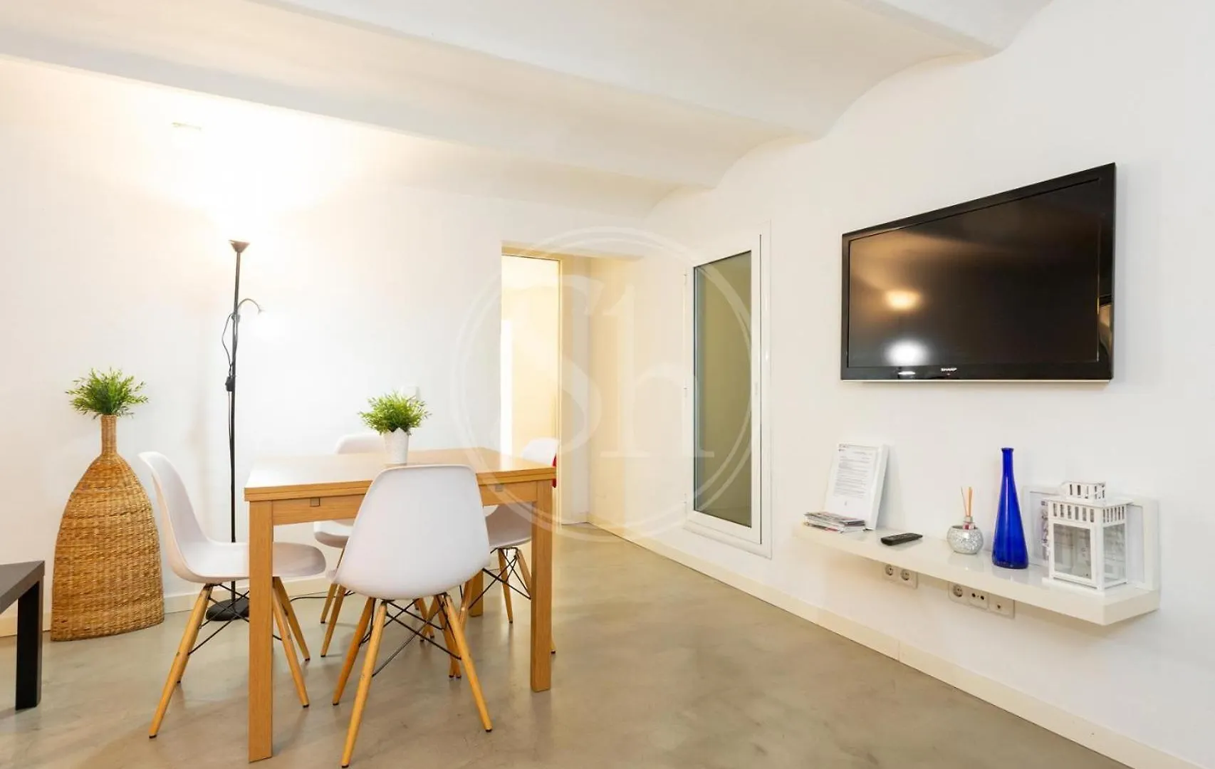 Apartamento En Villarroel Barcelona Hiszpania